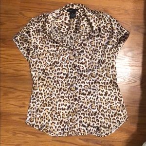 BCBGMaxazria M polyester leopard print button up